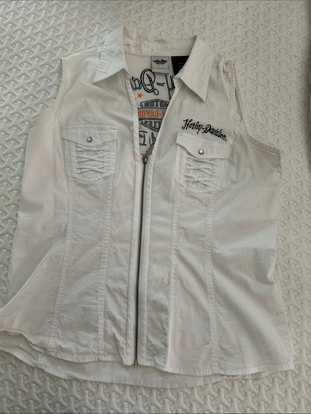 Harley-Davidson White Sleeveless Zip-Front Button Pocket Top